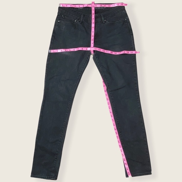 Levi’s San Francisco Mid Rise Black Demi Curve 30 - Picture 7 of 12